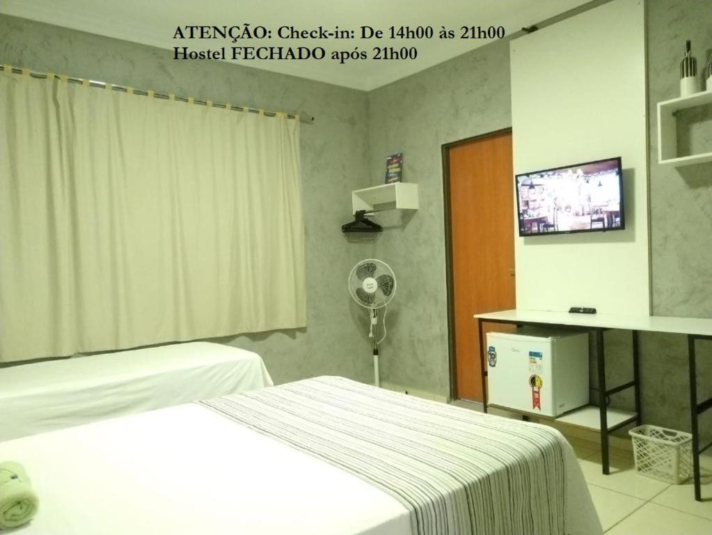 Elo Hostel Тагуатинга Экстерьер фото