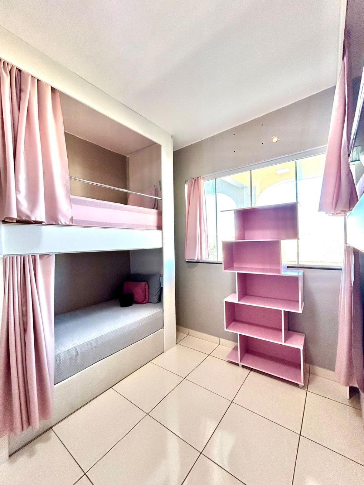 Elo Hostel Тагуатинга Экстерьер фото