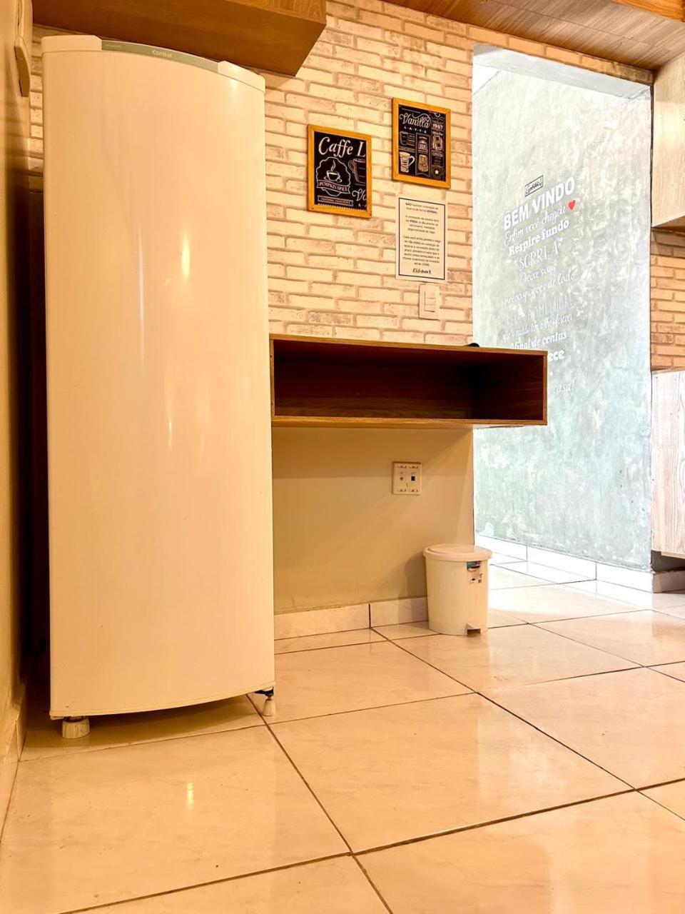 Elo Hostel Тагуатинга Экстерьер фото
