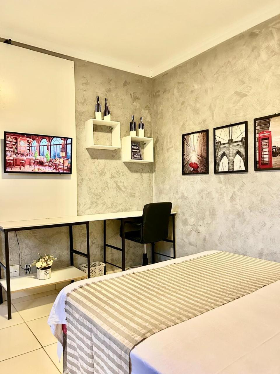 Elo Hostel Тагуатинга Экстерьер фото